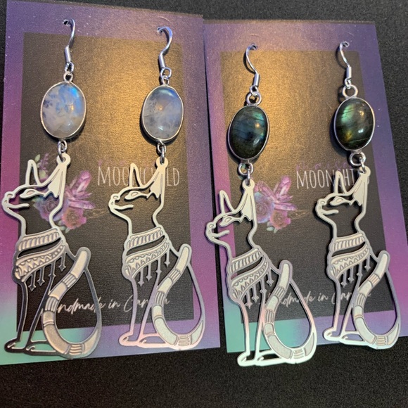 Crystal Bast Earrings - Egyptian Bastet Labradorite Jewelry - egypt moonstone - Picture 13 of 16